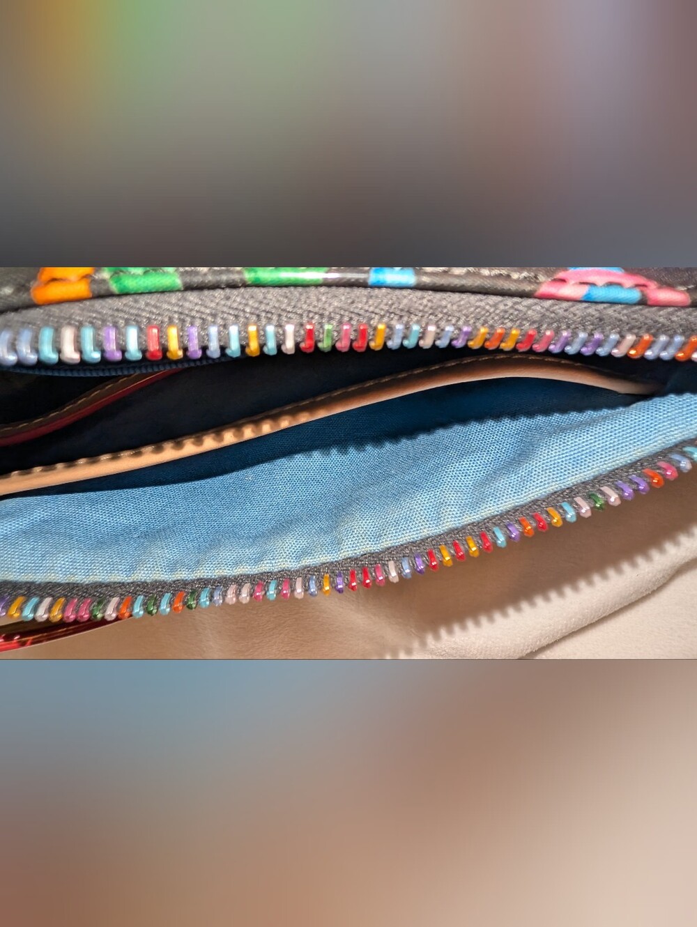 Dooney & Bourke Retro Grafica Mini Barrel Bag Rainbow Zipper Black Multi EUC - Picture 13 of 16